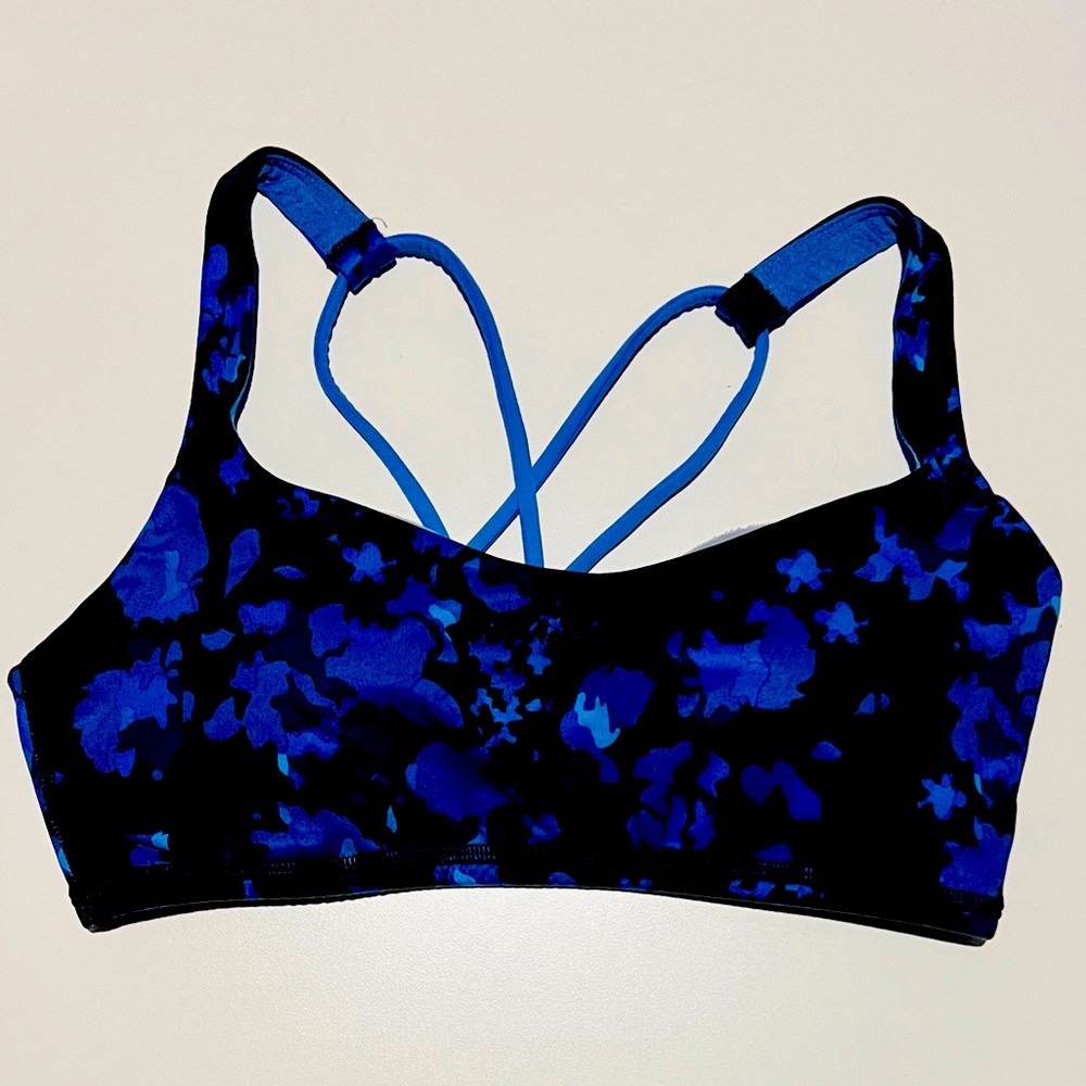 Lululemon Free To Be Bra